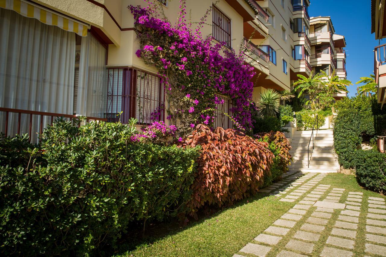 Holidays2Riviera Sea Side Front Beach Sitio de Calahonda Ngoại thất bức ảnh